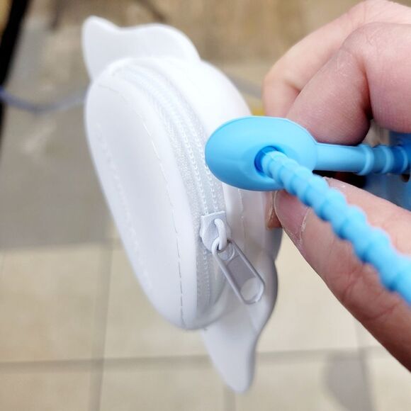 Brand New Sanrio Cinnamoroll Mini Coin Wallet Pouch - Picture 5 of 6